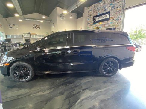 Used 2024 Honda Odyssey Sport image 4