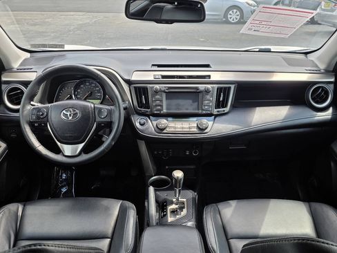 Used 2014 Toyota RAV4 Limited w/ Technology Package AWD/4WD image 14
