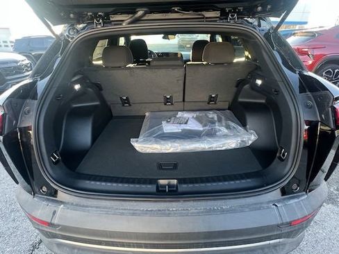 New 2025 Chevrolet Blazer EV LT image 5