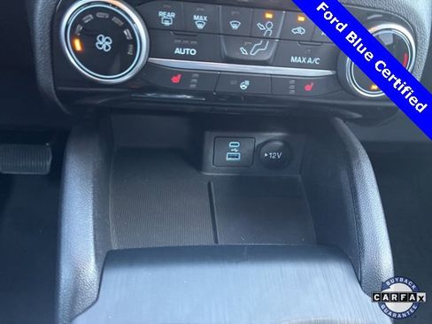 Certified 2022 Ford Escape SE w/ Cold Weather Package image 14