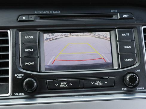 Used 2015 Hyundai Sonata Limited FWD image 10