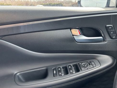 Used 2023 Hyundai Santa Fe Limited image 29