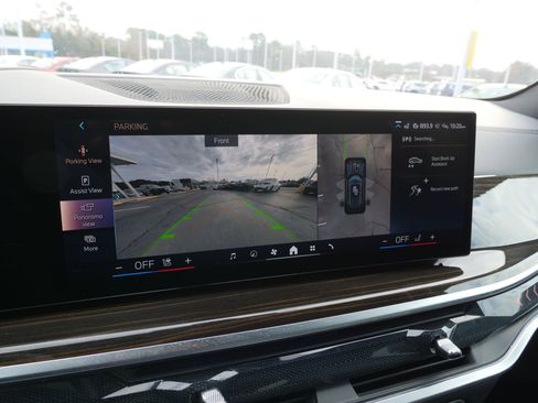 Used 2024 BMW X5 sDrive40i w/ Premium Package image 27