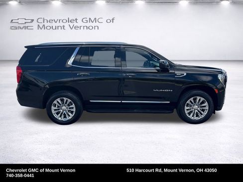 Used 2024 GMC Yukon SLT AWD/4WD image 11