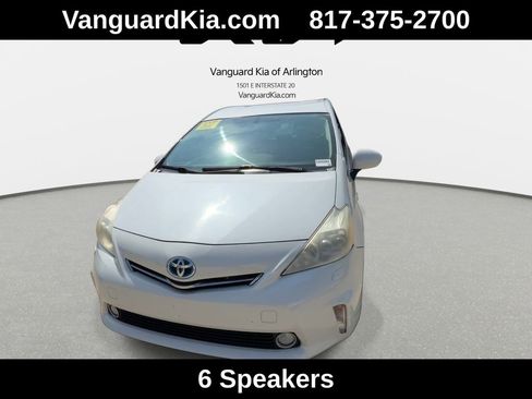 Used 2012 Toyota Prius V Five FWD image 3