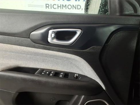 Used 2022 Jeep Compass Latitude w/ Convenience Group image 27