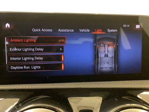 Used 2023 Mercedes-Benz CLA 250 4MATIC image 39