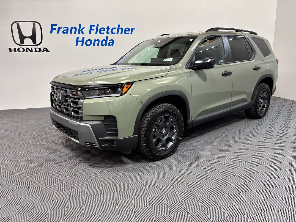 New 2026 Honda Pilot TrailSport image 3