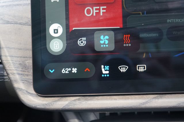 Used 2023 Rivian R1T Adventure Quad AWD/4WD image 38