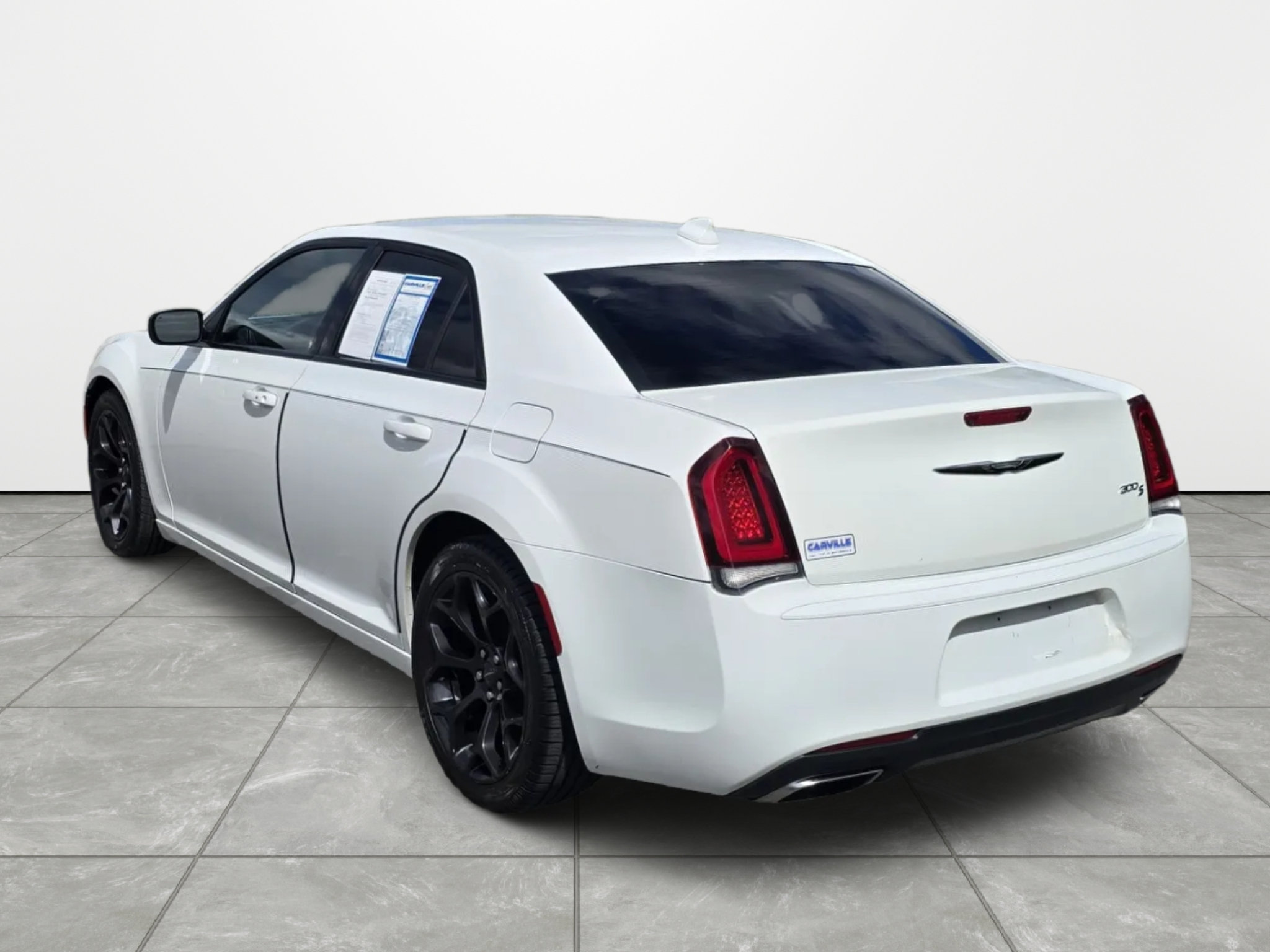 Used 2019 Chrysler 300 S RWD image 6