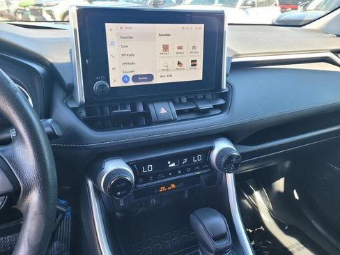 Certified 2023 Toyota RAV4 LE AWD/4WD image 21