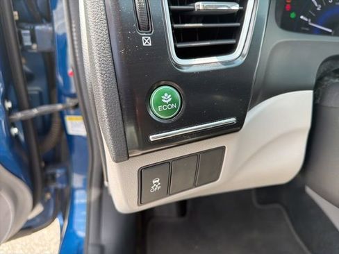 Used 2013 Honda Civic LX image 13