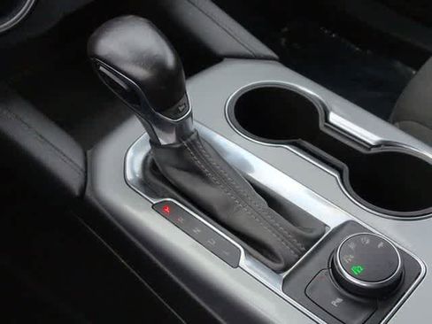 Used 2020 Chevrolet Blazer LT image 30