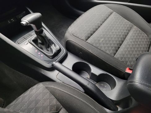 Used 2018 Kia Rio S FWD image 26