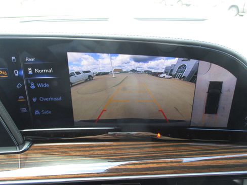 Used 2024 Cadillac Escalade Luxury image 22