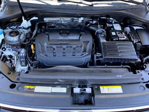 Used 2022 Volkswagen Tiguan SE R-Line AWD/4WD image 31