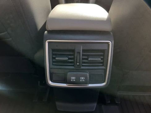 Used 2021 Subaru Forester Limited w/ Popular Package #3 image 29