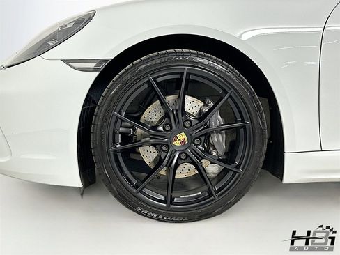 Used 2018 Porsche 718 Cayman image 18