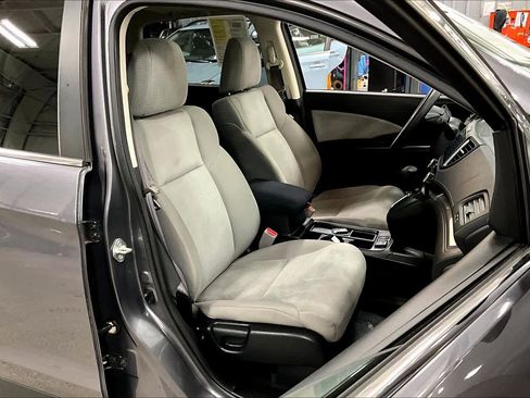 Used 2015 Honda CR-V EX image 8