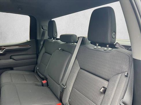 Used 2024 GMC Sierra 1500 Elevation image 20