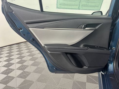 Used 2025 Toyota Camry SE FWD image 24