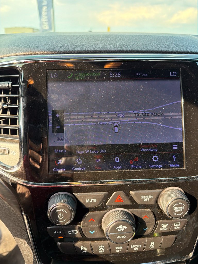Used 2021 Jeep Grand Cherokee Laredo X RWD image 7