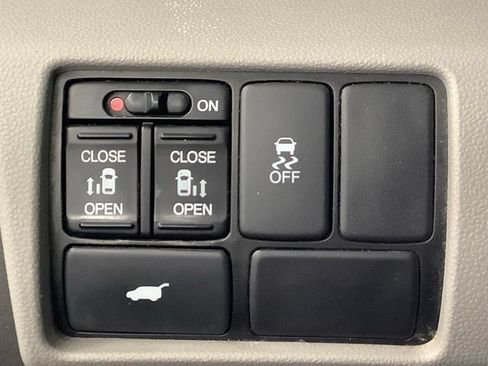 Used 2013 Honda Odyssey EX-L image 16