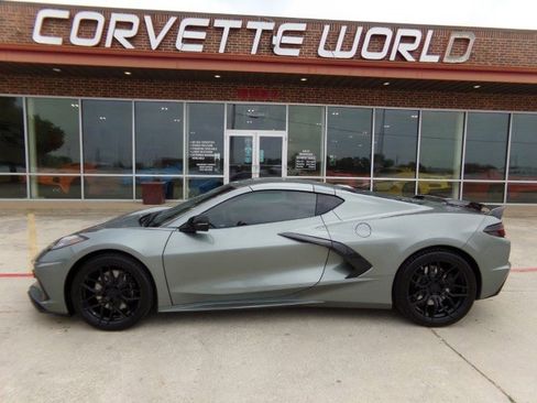 Used 2023 Chevrolet Corvette Stingray Preferred Cpe w/ Z51 Performance Package RWD image 10
