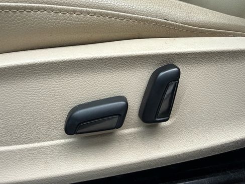 Used 2013 Volkswagen Jetta TDI FWD image 14