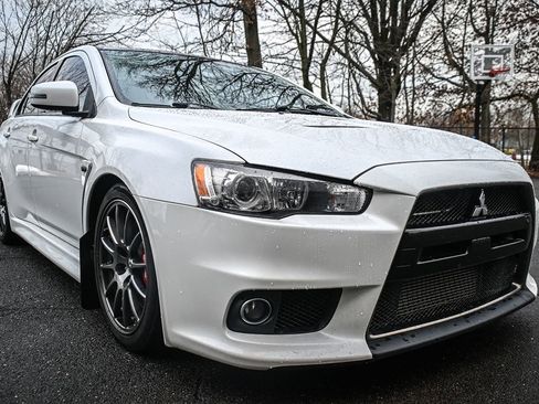 Used 2015 Mitsubishi Lancer Evolution Final Edition image 6