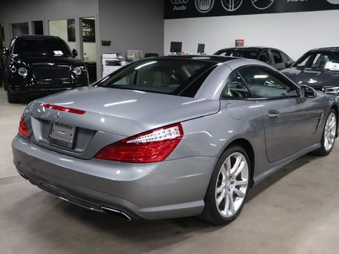 Used 2013 Mercedes-Benz SL 550 image 9
