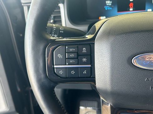 Used 2023 Ford F150 Lightning Platinum image 44