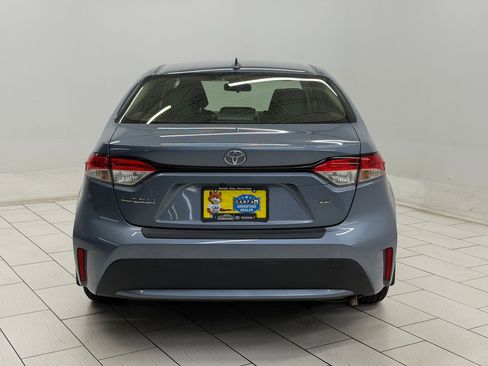 Used 2021 Toyota Corolla LE w/ Carpet Mat Package (TMS) image 7