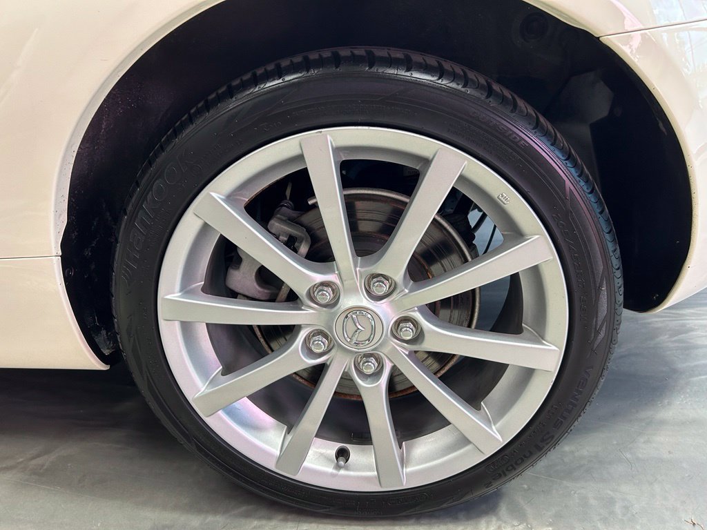 Used 2007 MAZDA MX-5 Miata Touring RWD image 16