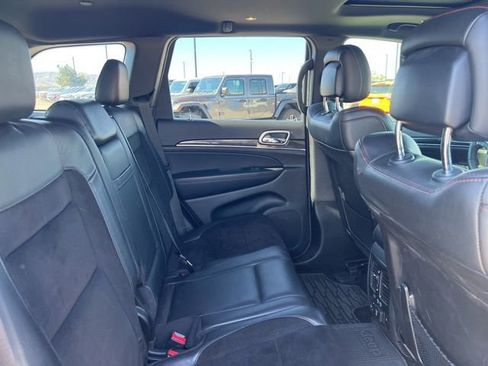 Used 2018 Jeep Grand Cherokee Trailhawk image 24