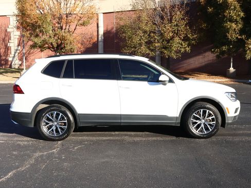 Used 2021 Volkswagen Tiguan S image 28
