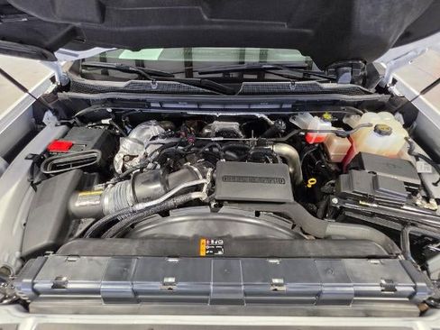 Used 2024 Chevrolet Silverado 2500 High Country w/ Max Trailering Package AWD/4WD image 9