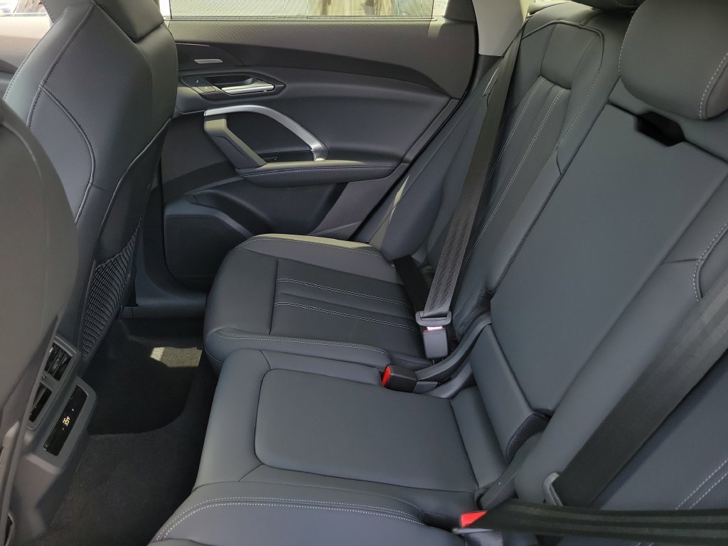 New 2026 Audi Q5 Premium AWD/4WD image 26