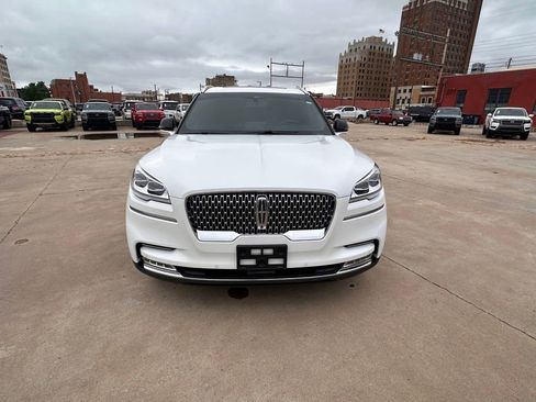 Used 2020 Lincoln Aviator Reserve w/ Equipment Group 202A AWD/4WD image 10