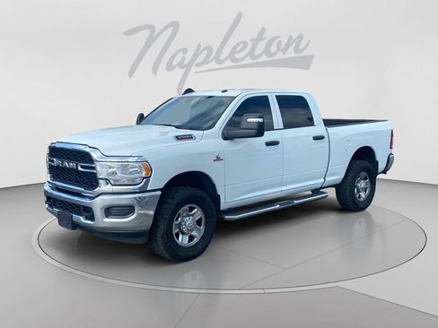 Used 2024 RAM 3500 Tradesman w/ Chrome Appearance Group AWD/4WD image 1