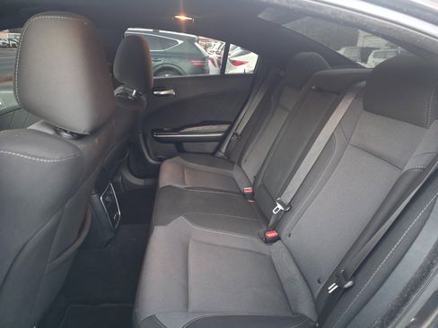 Used 2020 Dodge Charger SXT image 11