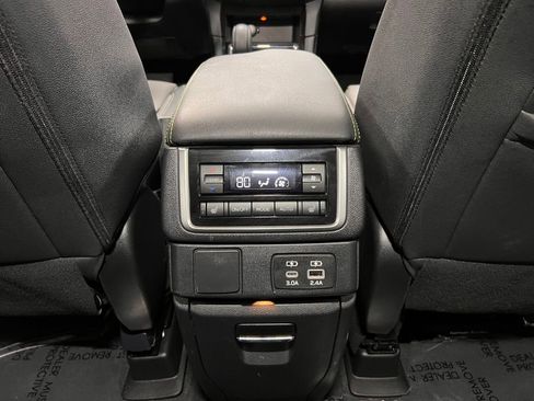 Used 2024 Subaru Ascent Onyx Edition Limited image 32