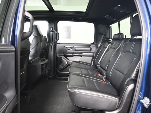 Used 2022 RAM 1500 Limited AWD/4WD image 17