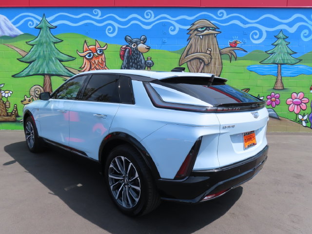 Certified 2024 Cadillac Lyriq Sport AWD/4WD image 7