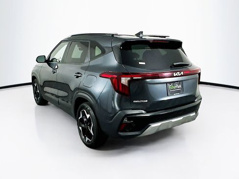 Used 2025 Kia Seltos S image 5