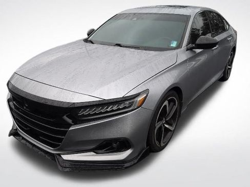 Used 2021 Honda Accord Sport image 3
