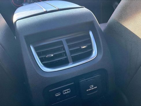 Used 2022 Chevrolet Blazer RS w/ Enhanced Convenience Package image 11