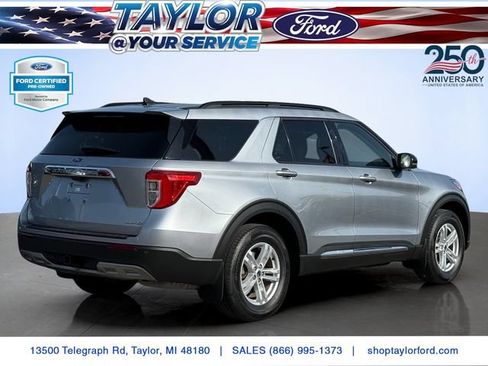Certified 2023 Ford Explorer XLT w/ Equipment Group 202A AWD/4WD image 4