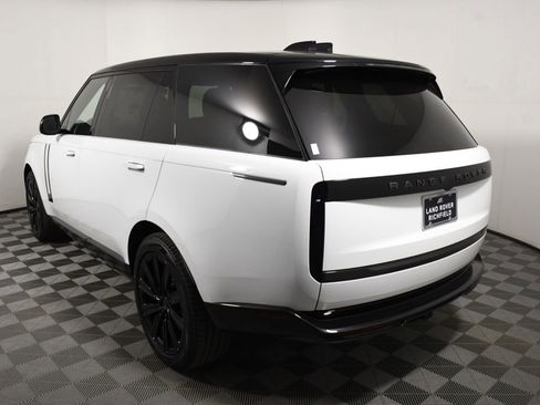 New 2026 Land Rover Range Rover Long Wheelbase SE AWD/4WD image 4