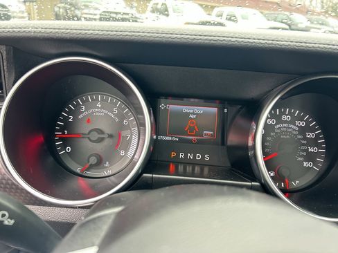 Used 2019 Ford Mustang Coupe w/ Ecoboost Performance Package image 21